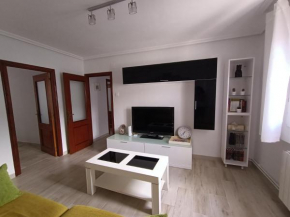 Piso San Roque. 3 hab.